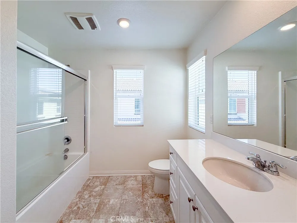 7155 Citrus Ave #227 Fontana, CA 92336