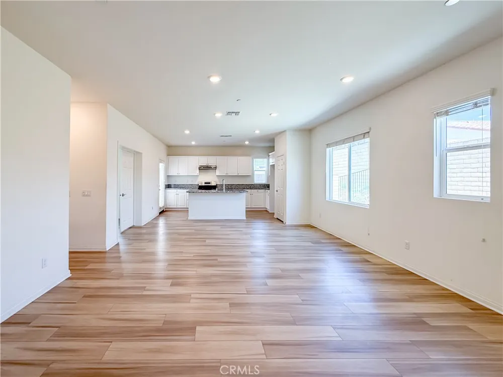 7155 Citrus Ave #227 Fontana, CA 92336