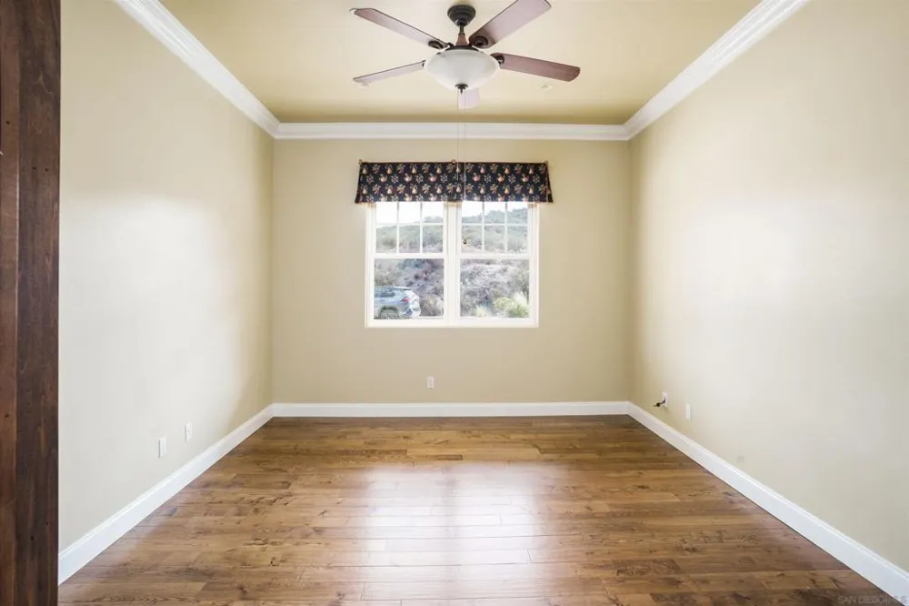 15710 Blue Crystal Trails Poway, CA 92064