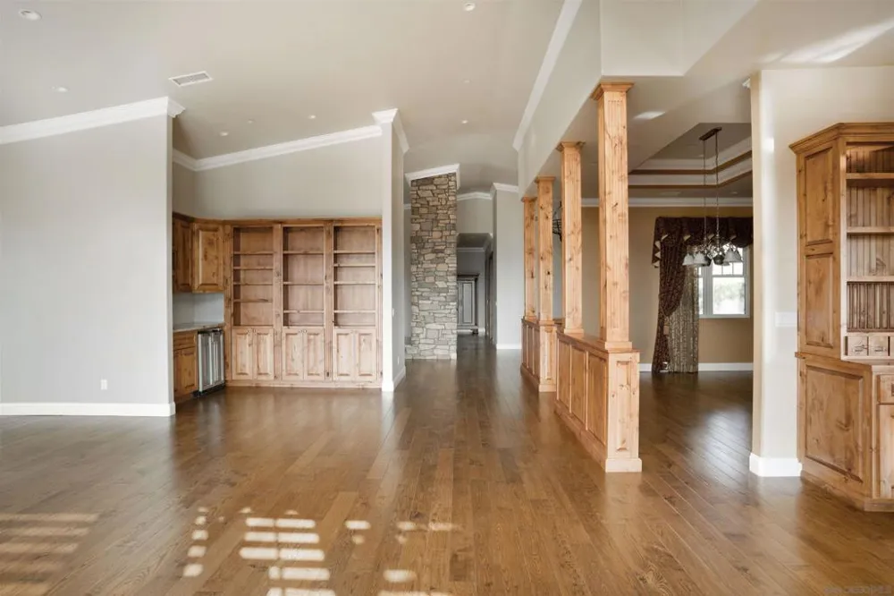 15710 Blue Crystal Trails Poway, CA 92064