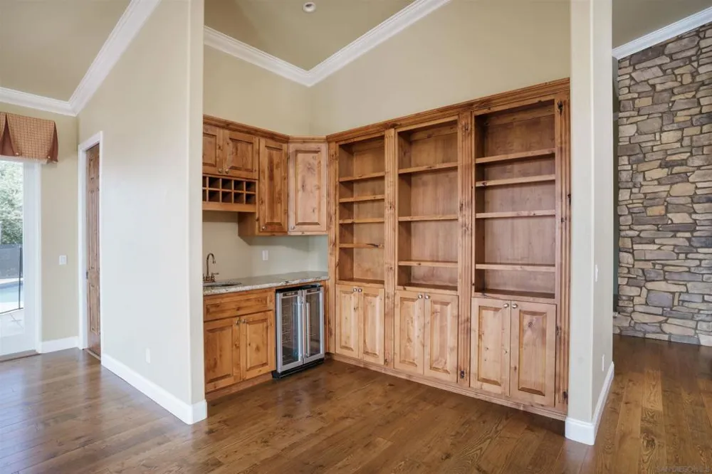 15710 Blue Crystal Trails Poway, CA 92064