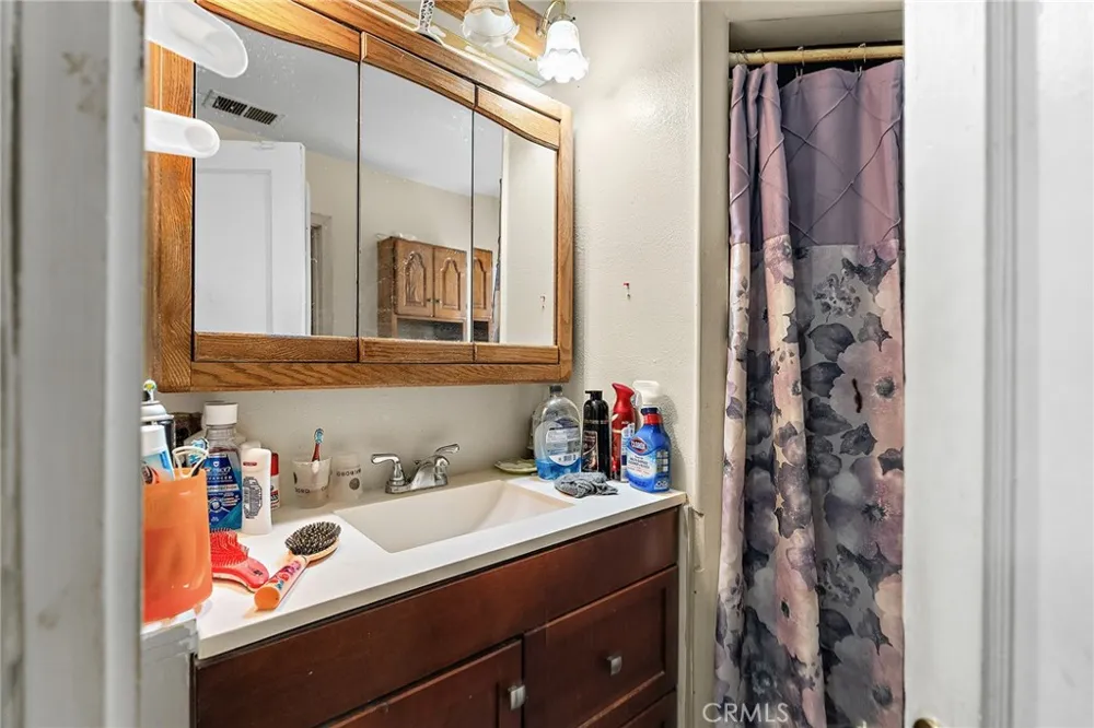 2153 4th Street Oroville, CA 95965