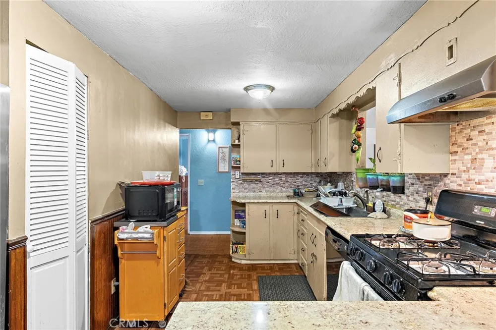 2153 4th Street Oroville, CA 95965