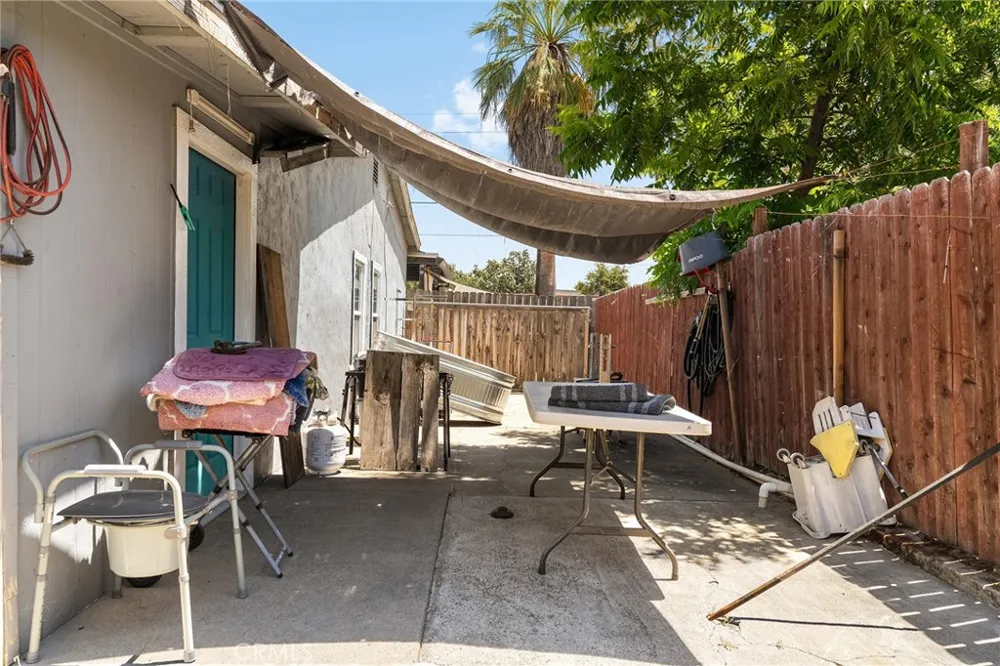2153 4th Street Oroville, CA 95965