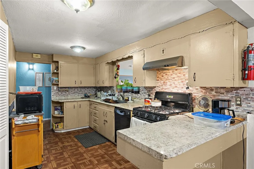 2153 4th Street Oroville, CA 95965