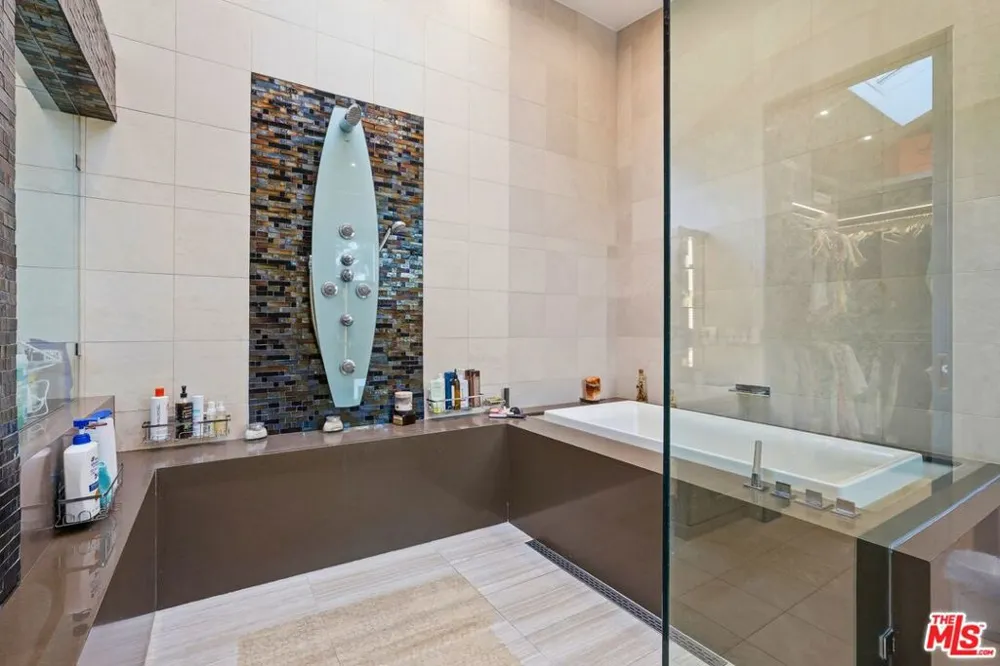 624 23rd Street Santa Monica, CA 90402