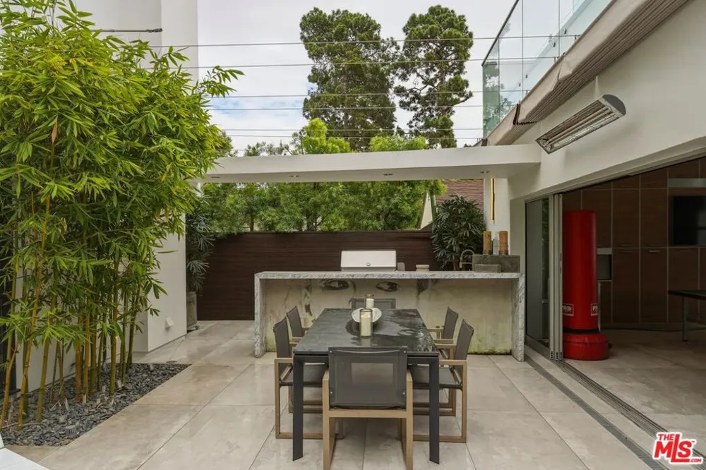 624 23rd Street Santa Monica, CA 90402