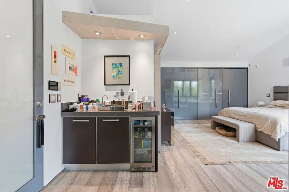 624 23rd Street Santa Monica, CA 90402