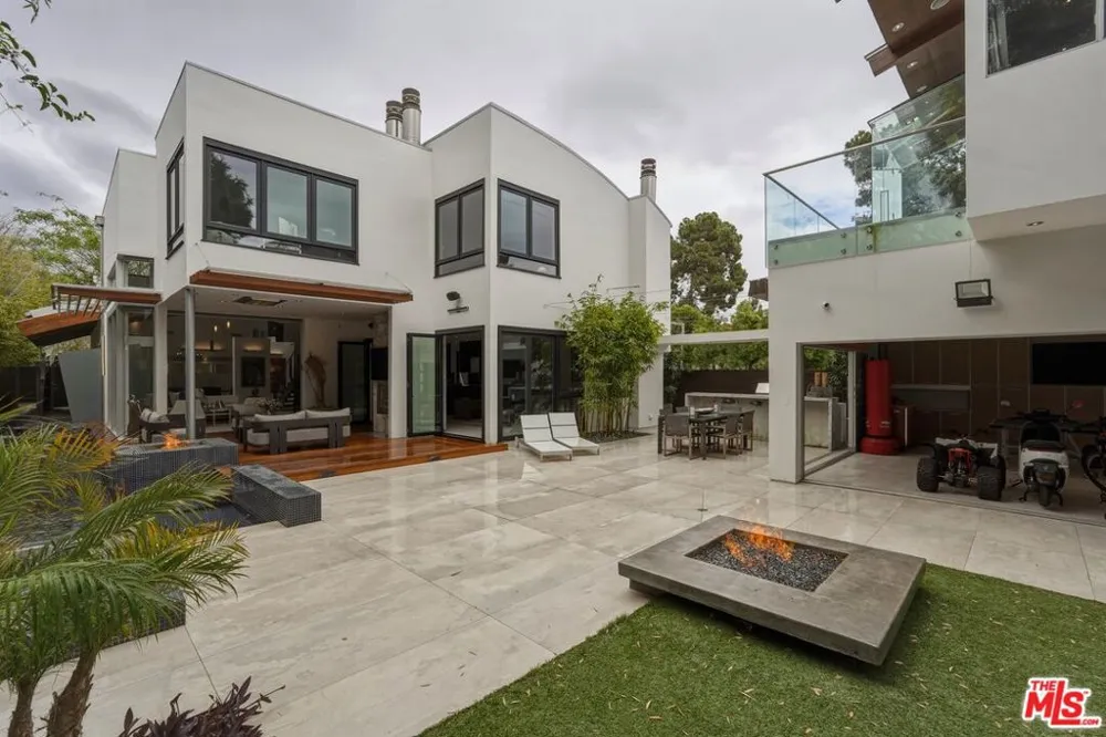 624 23rd Street Santa Monica, CA 90402