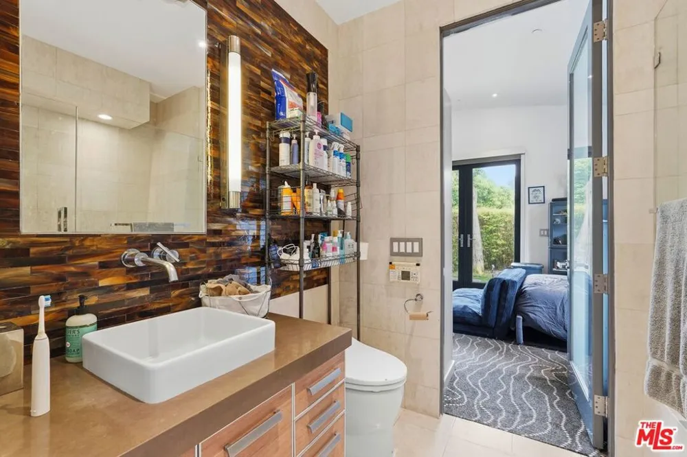 624 23rd Street Santa Monica, CA 90402