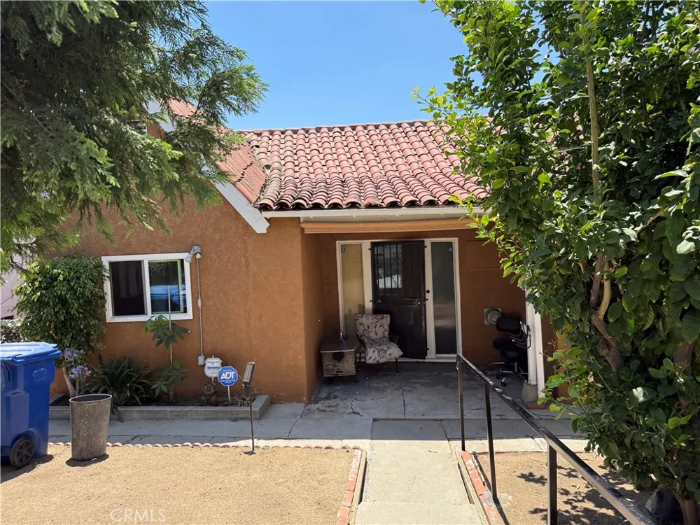1521 Helen Dr Los Angeles, CA 90063