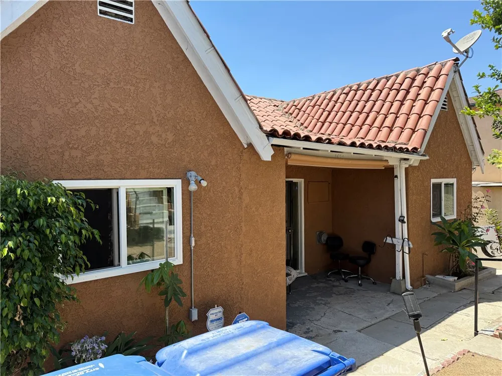 1521 Helen Dr Los Angeles, CA 90063