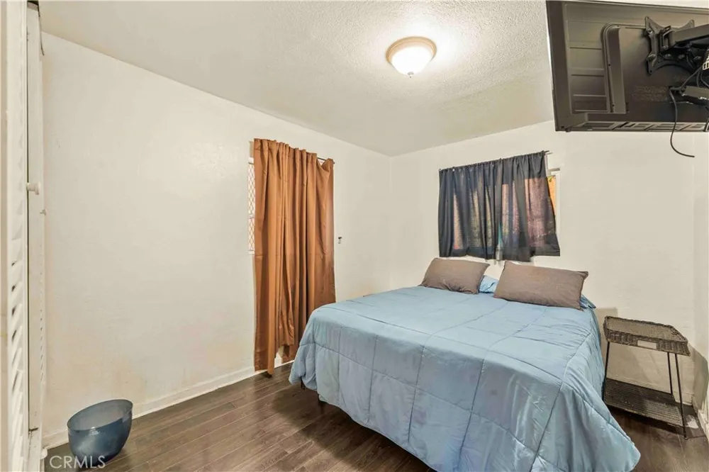 1521 Helen Dr Los Angeles, CA 90063