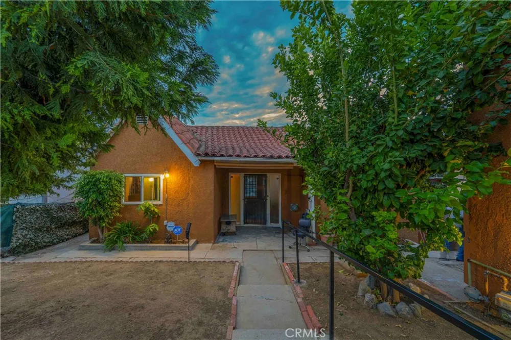1521 Helen Dr Los Angeles, CA 90063