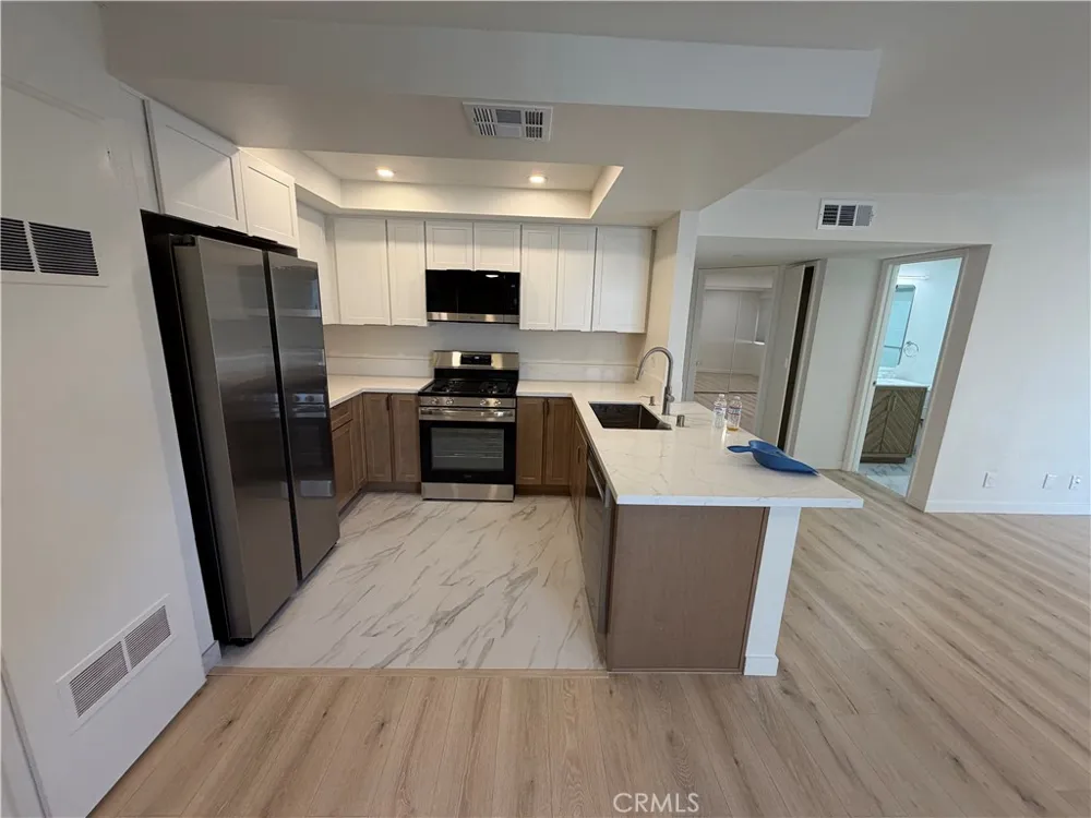5312 Cartwright #1 North Hollywood, CA 91601