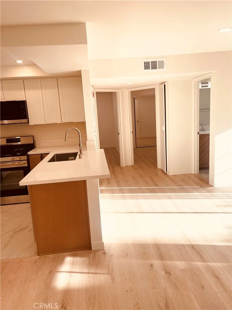 5312 Cartwright #1 North Hollywood, CA 91601