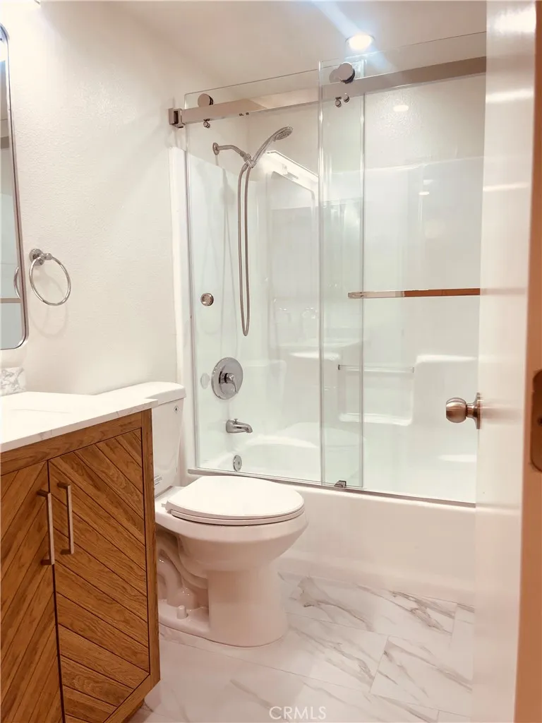 5312 Cartwright #1 North Hollywood, CA 91601