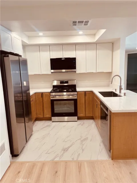 5312 Cartwright #1
