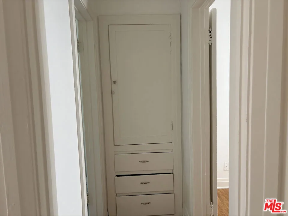 1120 20th Street #C Santa Monica, CA 90403