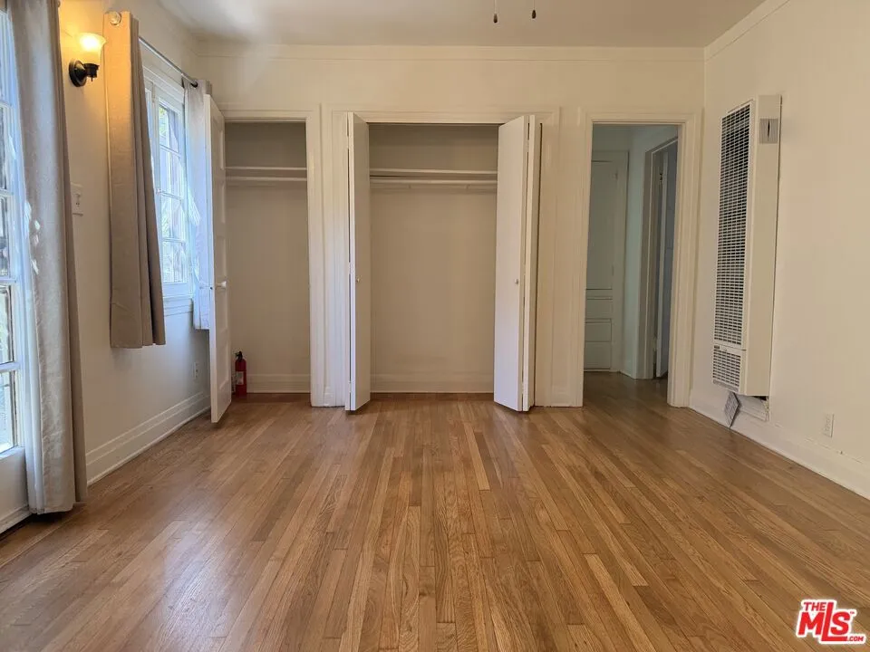 1120 20th Street #C Santa Monica, CA 90403