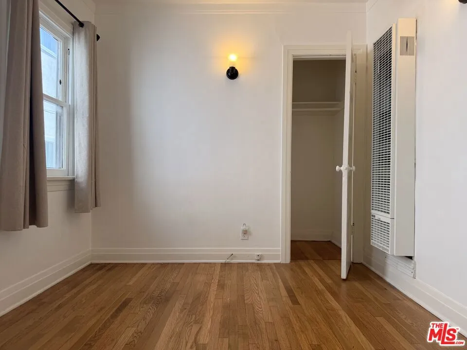 1120 20th Street #C Santa Monica, CA 90403