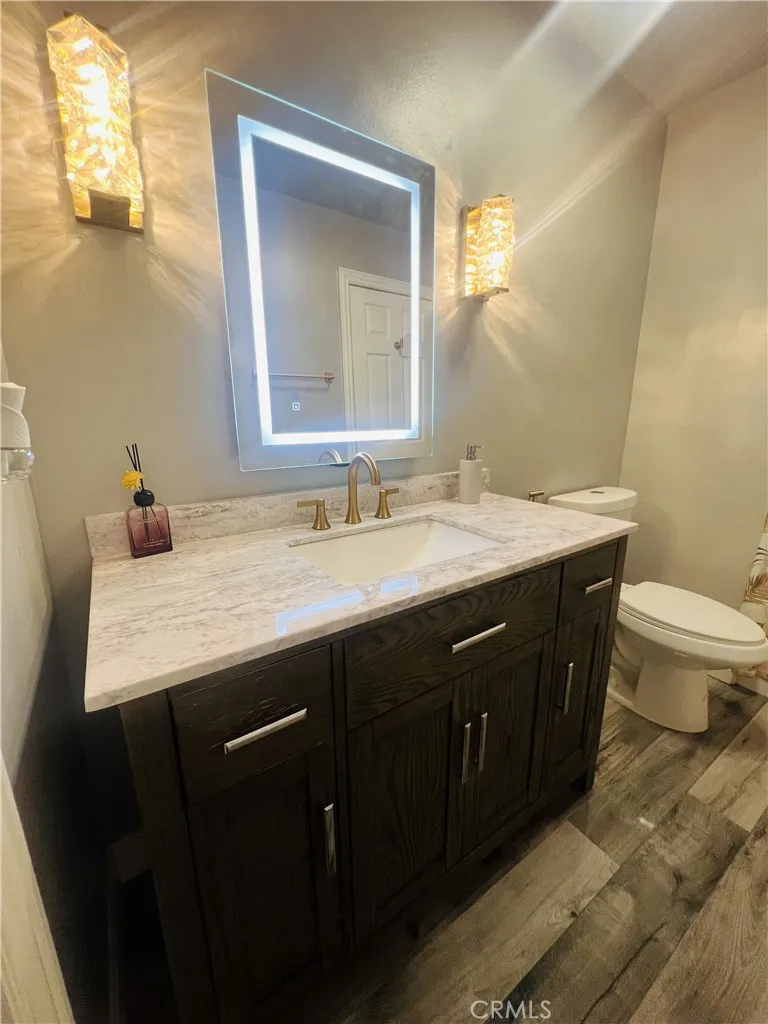 1720 E Balard Carson, CA 90745