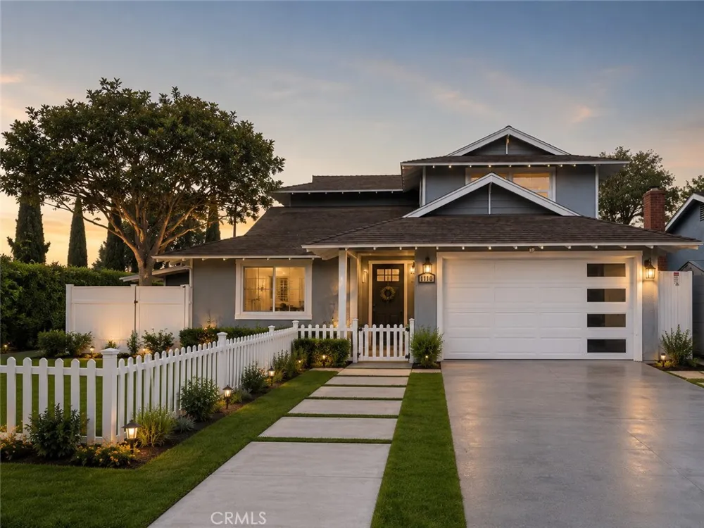 1720 E Balard Carson, CA 90745