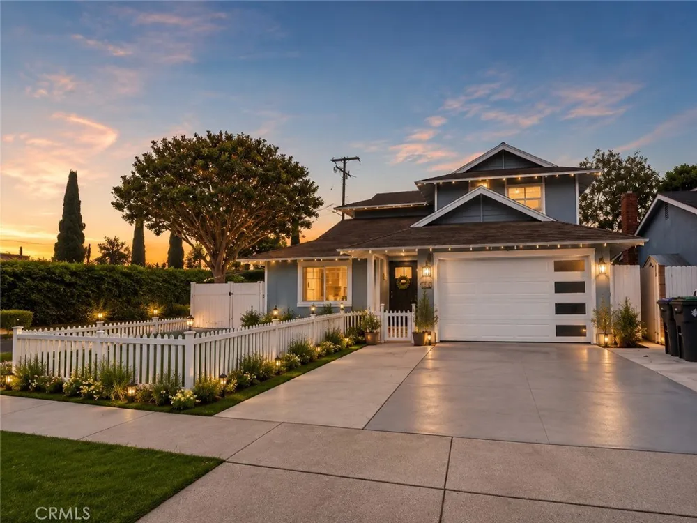 1720 E Balard Carson, CA 90745