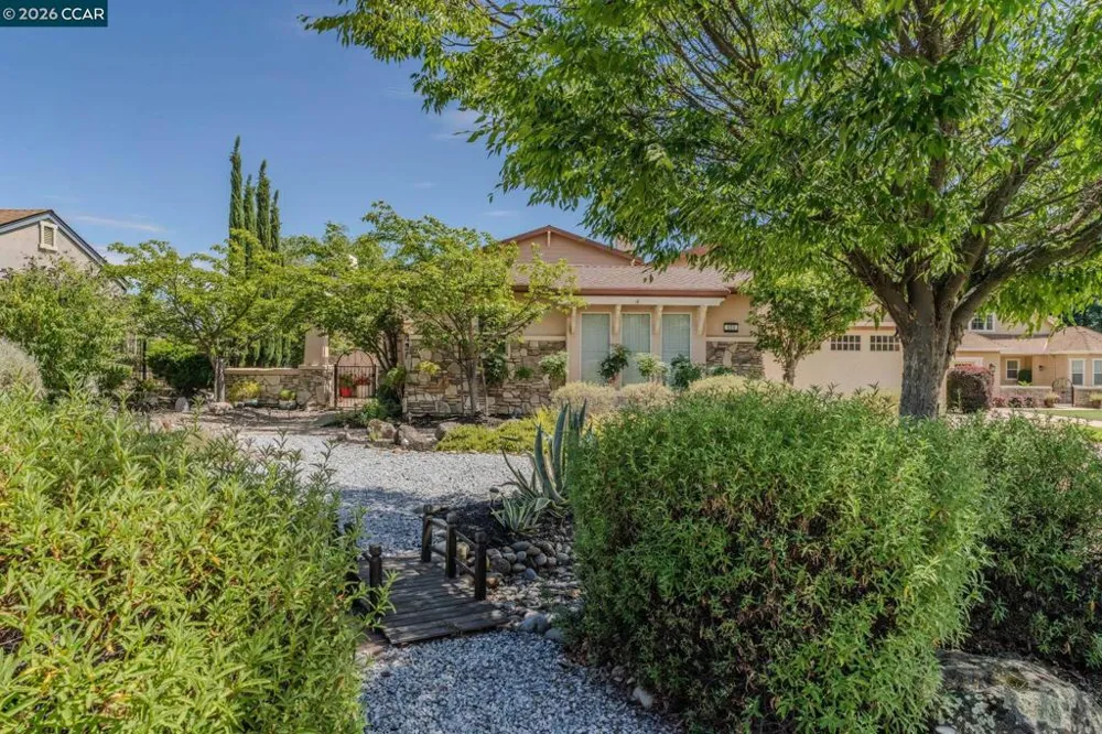 118 Glen View Court Copperopolis, CA 95228