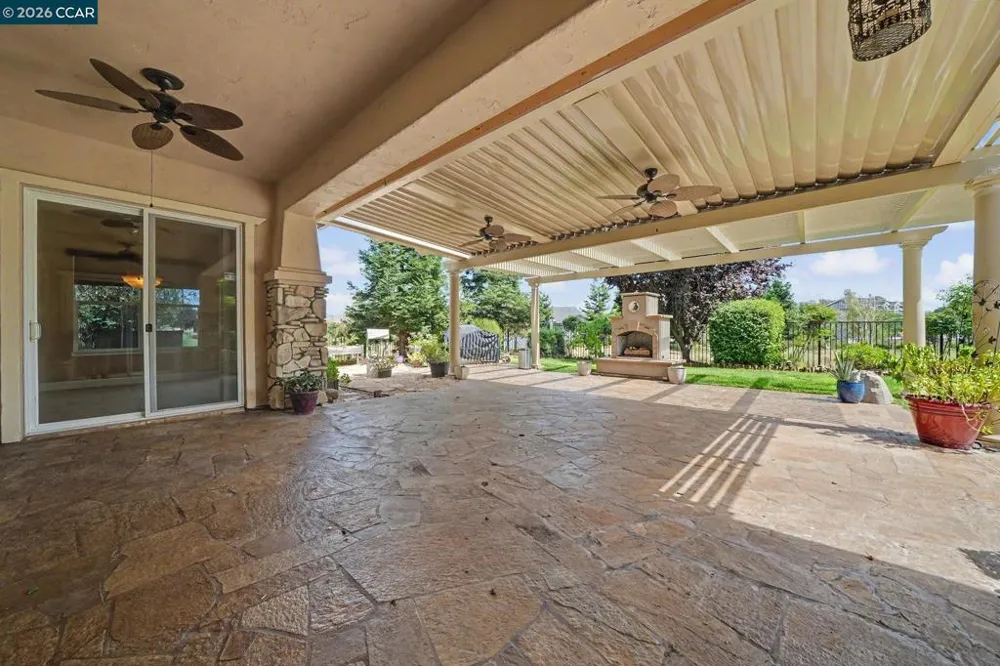118 Glen View Court Copperopolis, CA 95228