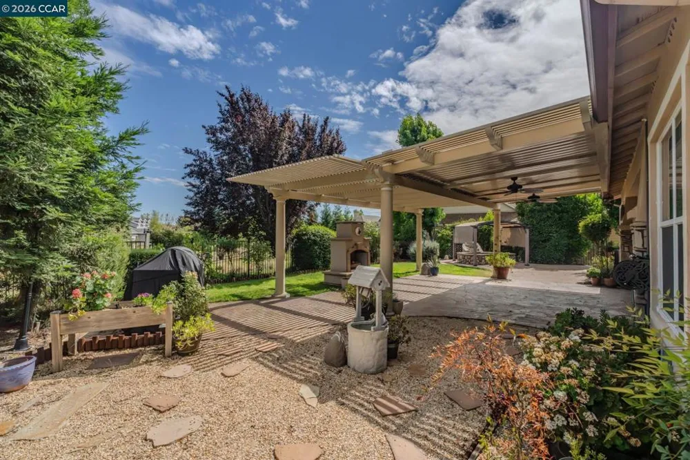 118 Glen View Court Copperopolis, CA 95228