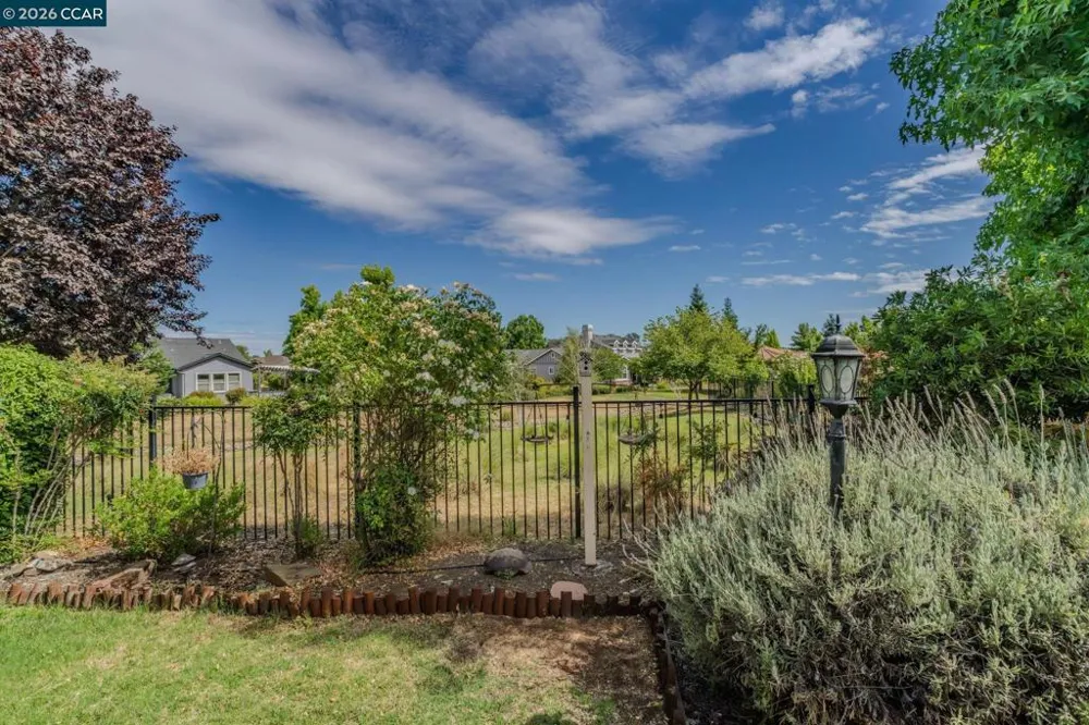 118 Glen View Court Copperopolis, CA 95228
