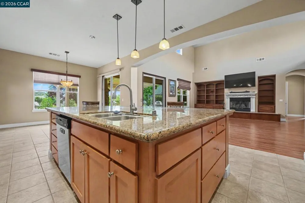 118 Glen View Court Copperopolis, CA 95228