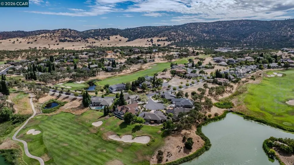 118 Glen View Court Copperopolis, CA 95228