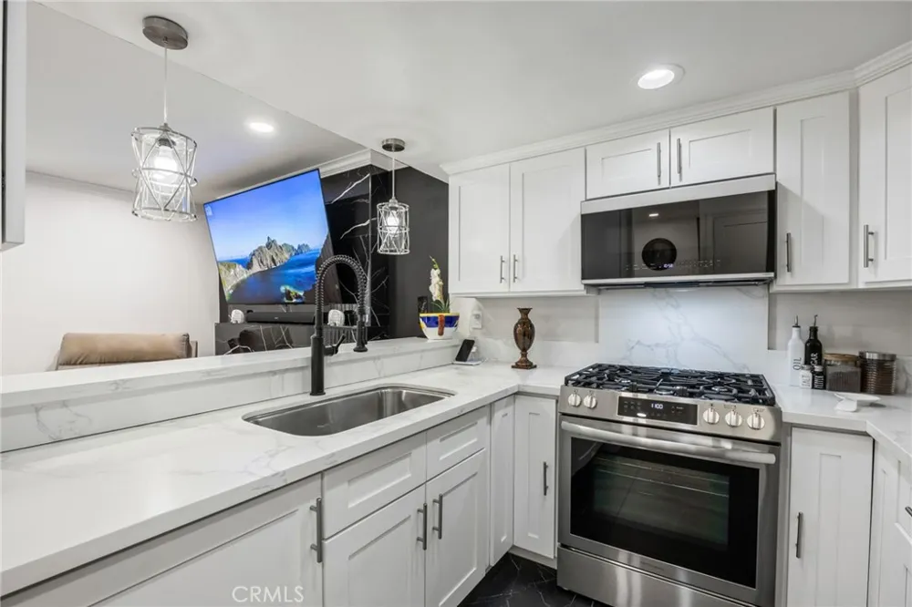 18209 Sierra #93 Canyon Country, CA 91351