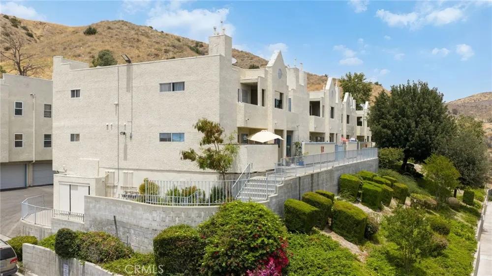 18209 Sierra #93 Canyon Country, CA 91351