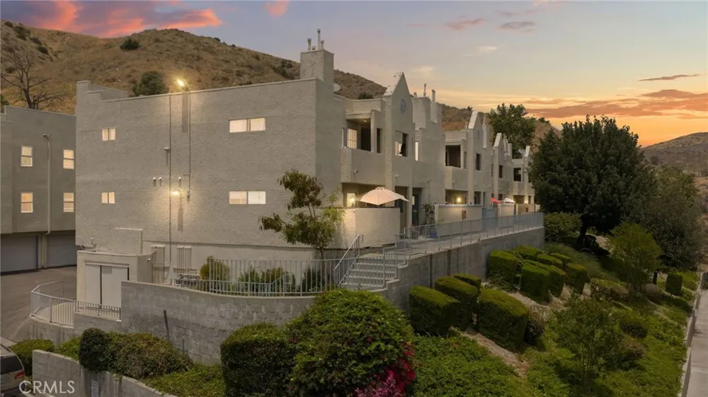 18209 Sierra #93 Canyon Country, CA 91351
