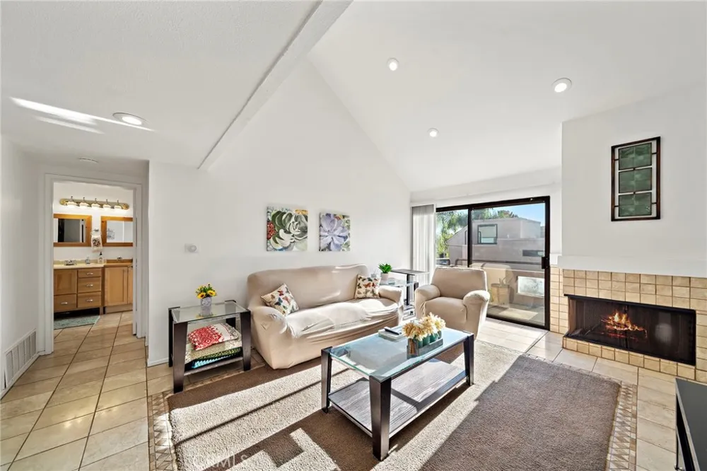 25761 Le Parc #82 Lake Forest, CA 92630