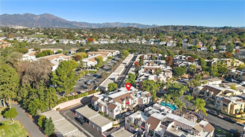 25761 Le Parc #82 Lake Forest, CA 92630