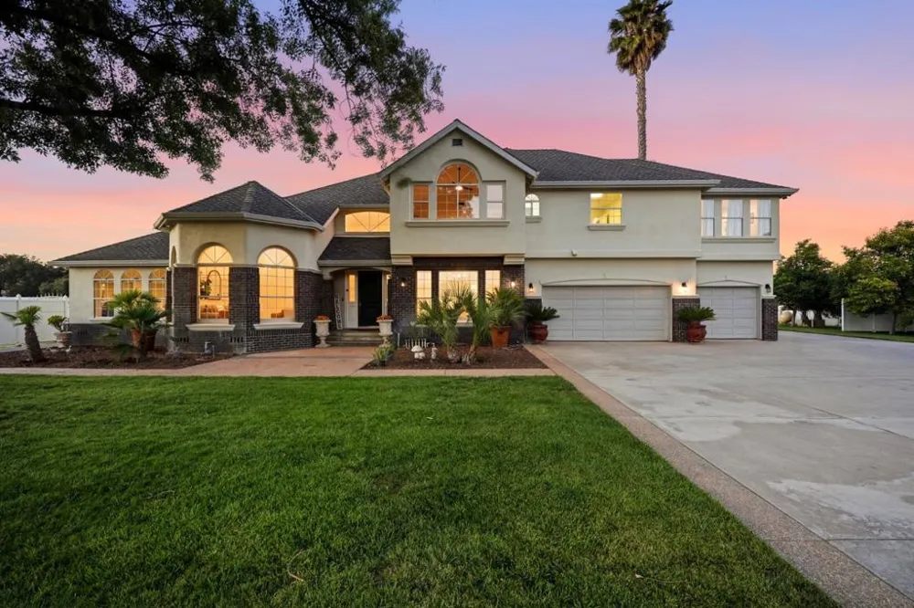 194 Lantz Drive Morgan Hill, CA 95037