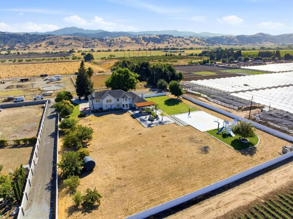 194 Lantz Drive Morgan Hill, CA 95037