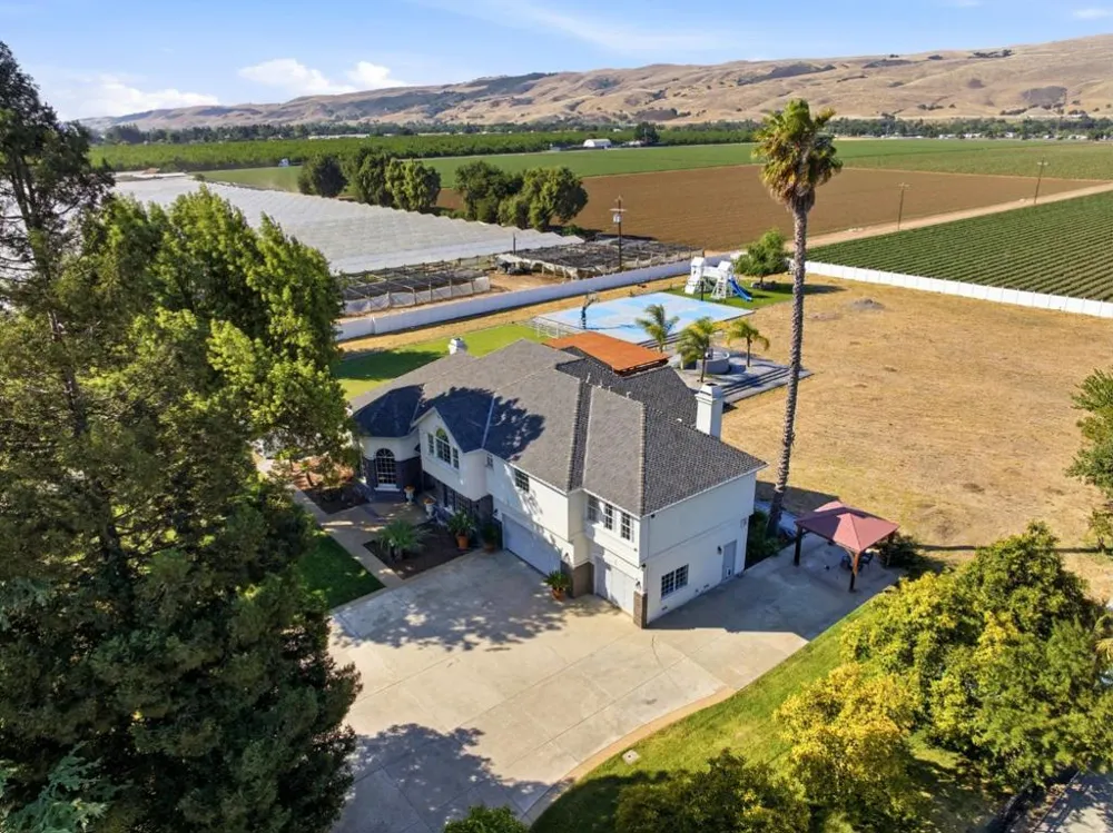 194 Lantz Drive Morgan Hill, CA 95037