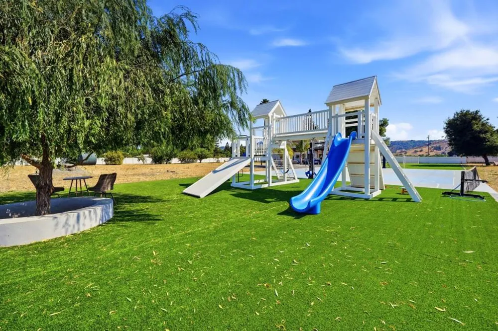 194 Lantz Drive Morgan Hill, CA 95037