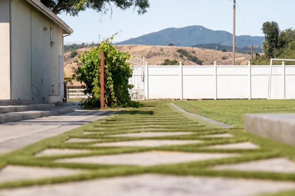 194 Lantz Drive Morgan Hill, CA 95037