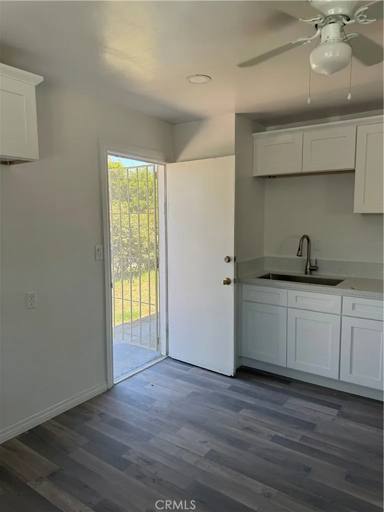 1124 Ramona Avenue San Bernardino, CA 92411