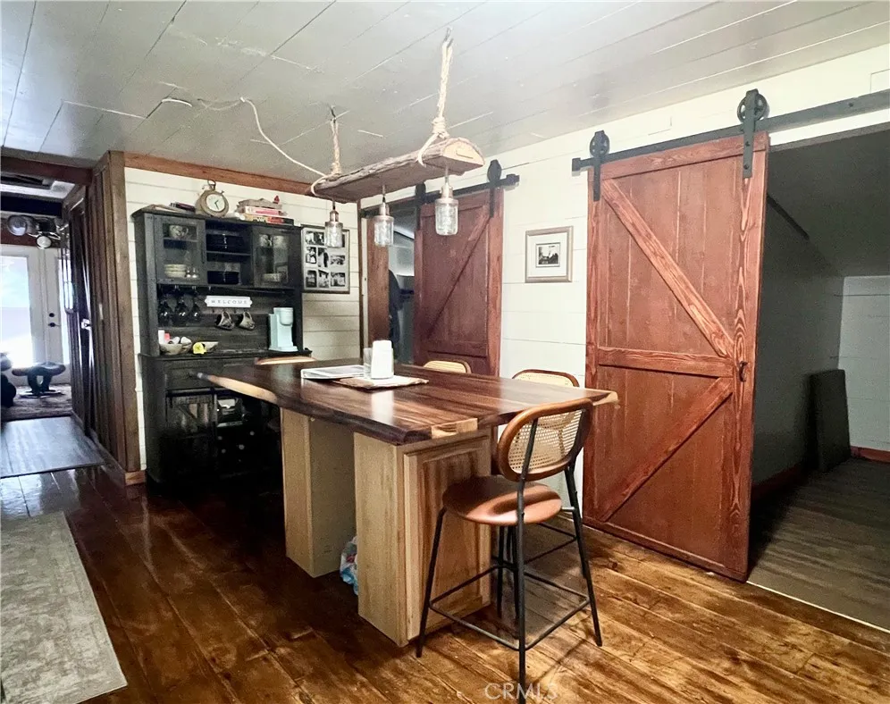 21120 Pot Hole Butte Meadows, CA 95942