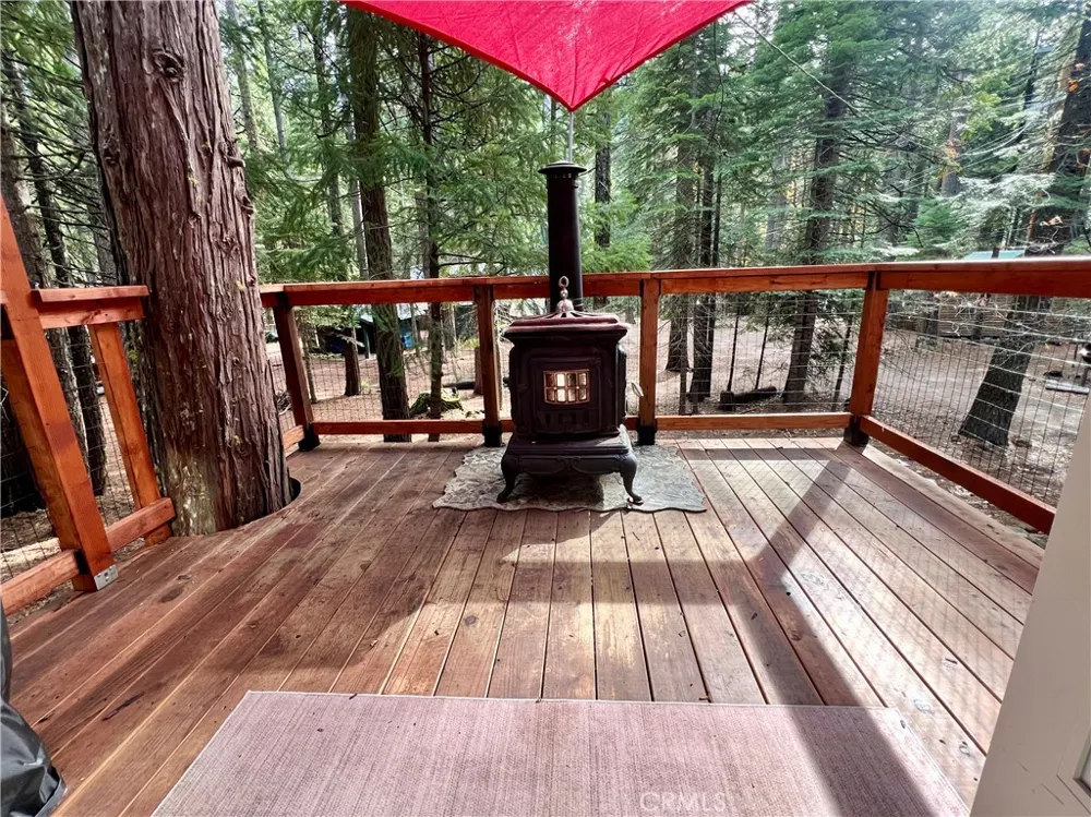 21120 Pot Hole Butte Meadows, CA 95942