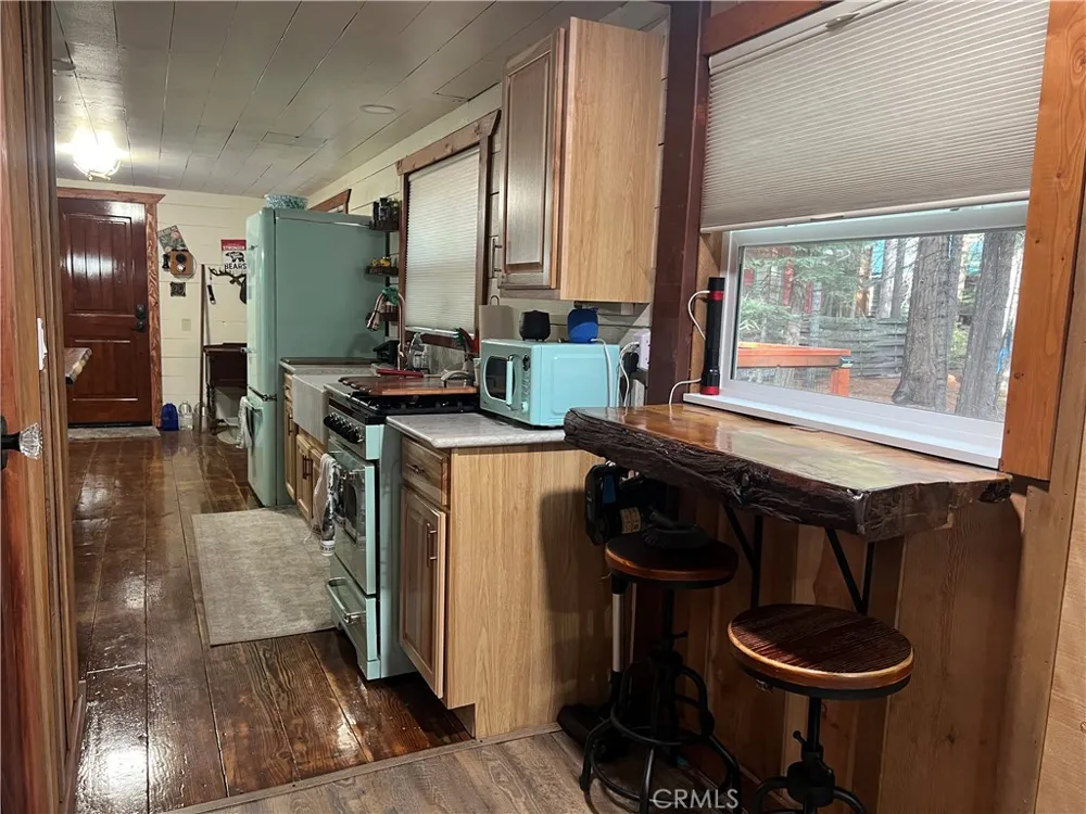 21120 Pot Hole Butte Meadows, CA 95942