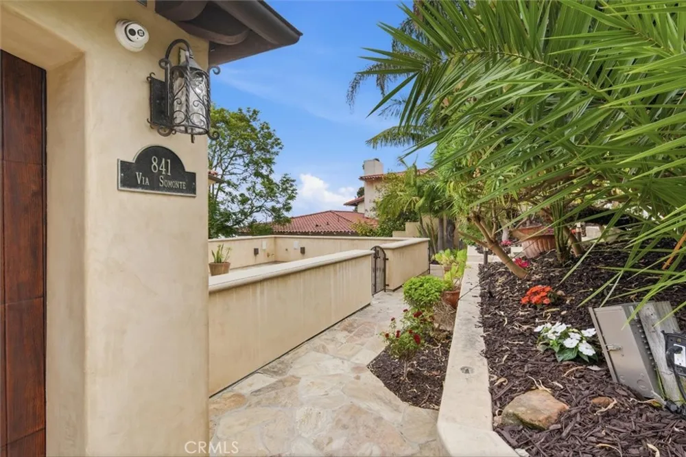 841 Via Somonte Palos Verdes Estates, CA 90274