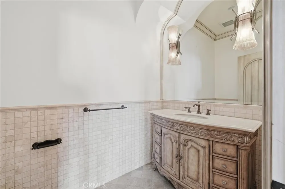 841 Via Somonte Palos Verdes Estates, CA 90274